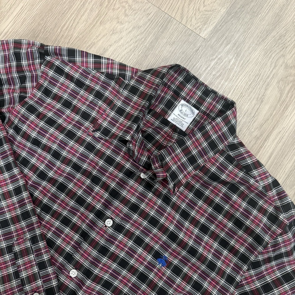 Brooks Brothers Regent Plaid Button Front Shirt Mens Large Non-Iron Supima